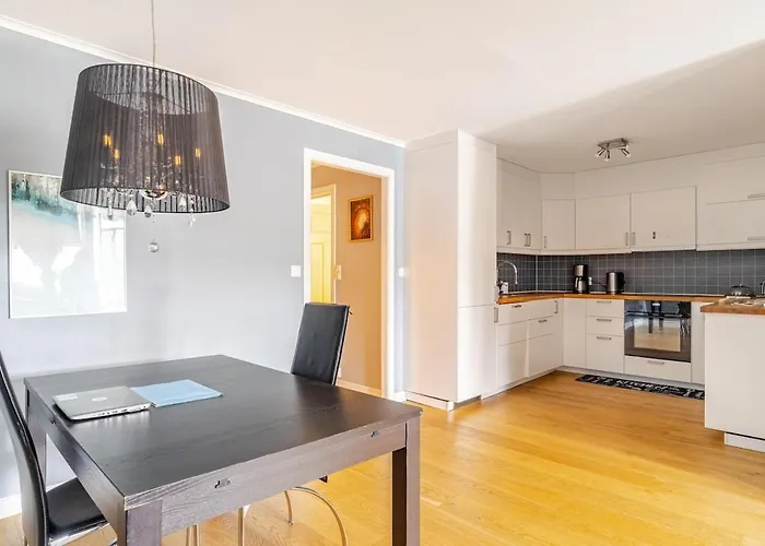 Beautiful 2-bedroom * 베르겐