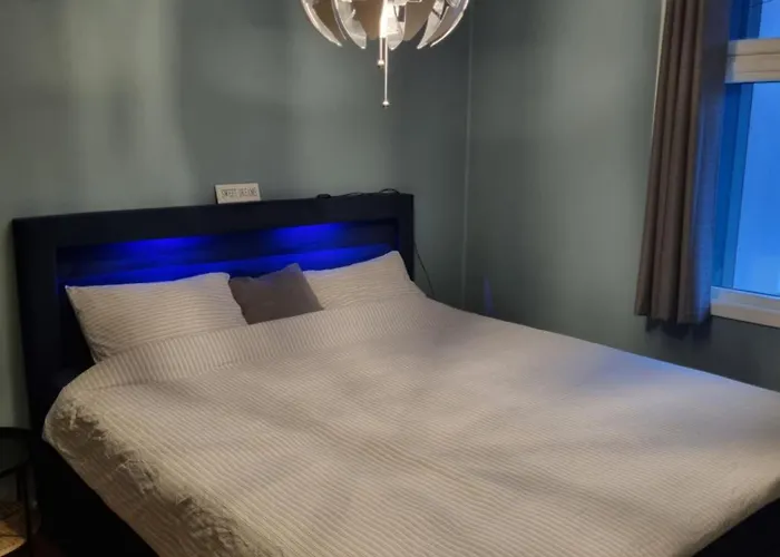 아파트 Beautiful 2-bedroom *