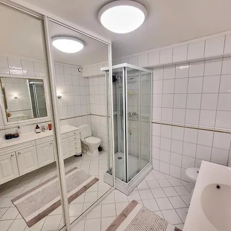Beautiful 2-bedroom 아파트 *