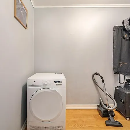 Beautiful 2-bedroom 아파트 *